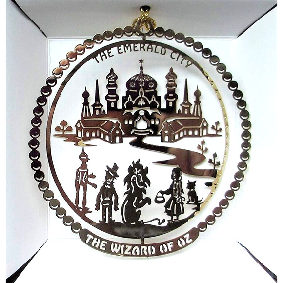 Wizard of Oz Emerald City Ornament Brass Movie Scene Dorothy Toto Lion Scarecrow - Picture 6 of 6